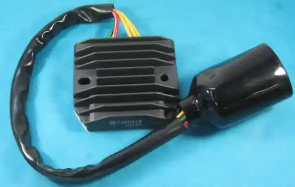 Neue Kollektion Honda Original GLEICHRICHTER KOMPL. REGLER