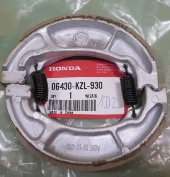Finale Aktion Honda original Bremsbackensatz Vision 50 / 110