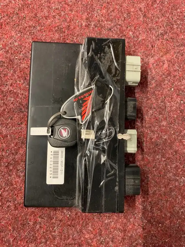 Honda gebr.Steuergerät CONTROL UNIT,ABS inkl. 1 orig. Schlüssel Top-Seller
