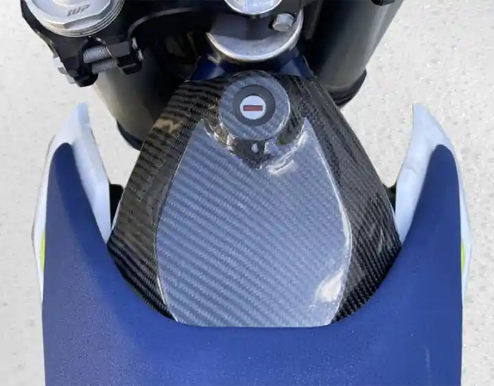 Mega-Angebot Carbon Tank Cover - Husqvarna 701 16-26
